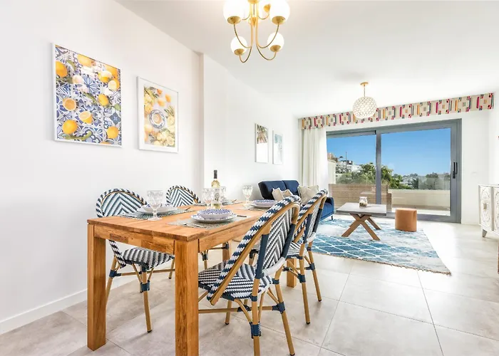 Sb311g - Modern & Well Connected 2 Bed * 에스테포나