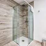 Sb3.11g - Modern Well Connected 2 Bed *
