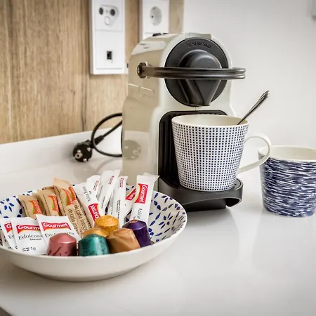 Sb311g - Modern & Well Connected 2 Bed Эстепона