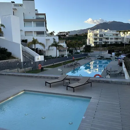 Sb3.11g - Modern Well Connected 2 Bed Estepona