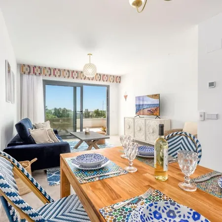 Sb3.11g - Modern Well Connected 2 Bed Appartement Estepona