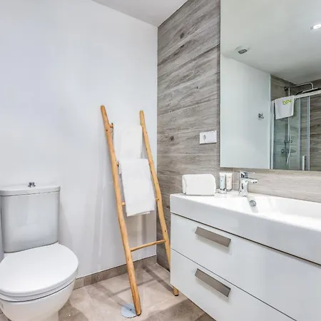 Sb311g - Modern & Well Connected 2 Bed Apartamento *